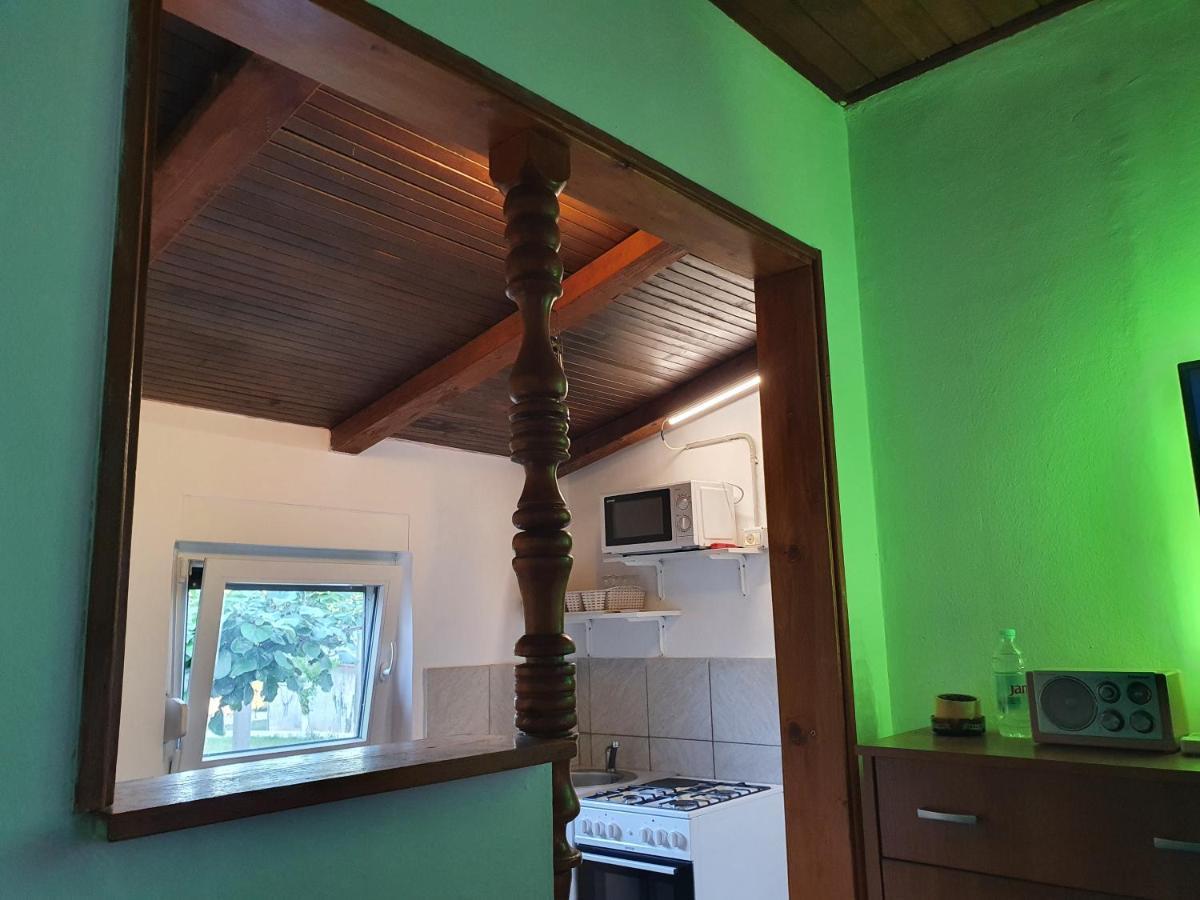 Una'S Cottage Медулин Экстерьер фото