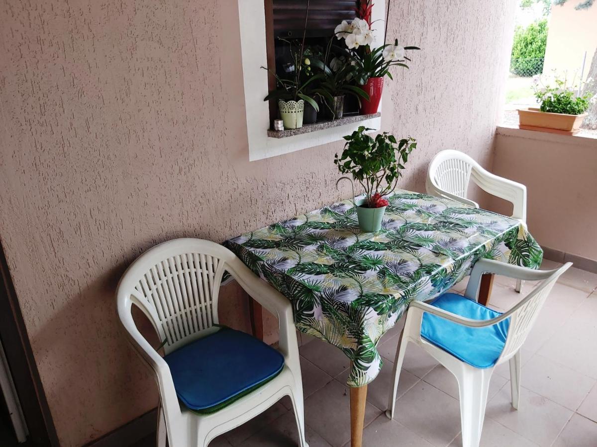 Una'S Cottage Медулин Экстерьер фото